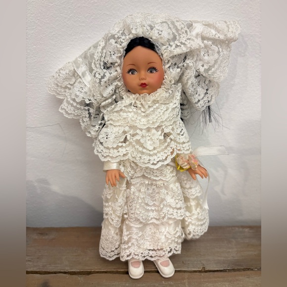Vintage 1982 vogue Ginny bride International doll. Mexican - Picture 2 of 5